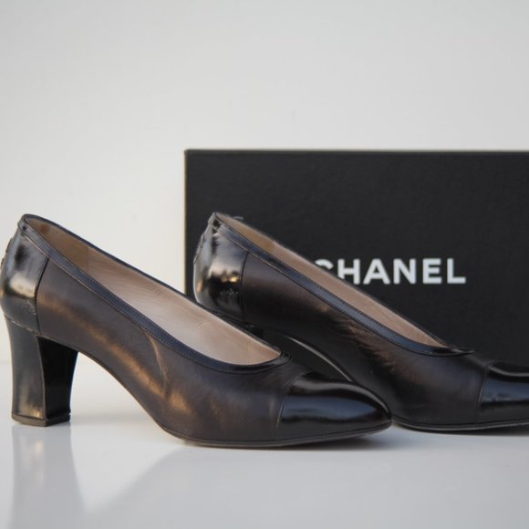 CHANEL black leather heels, patent toe cap and heel, CCs embroidered heel, US 9